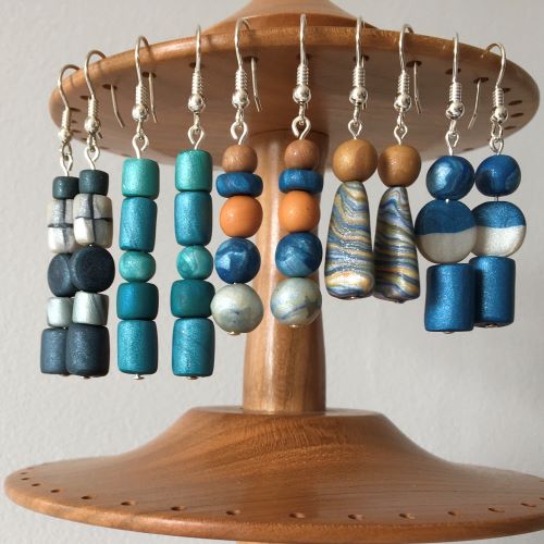 earring stand